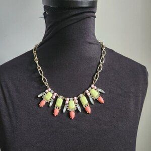 Jewelled necklace with crystals pistachio green salmon pink